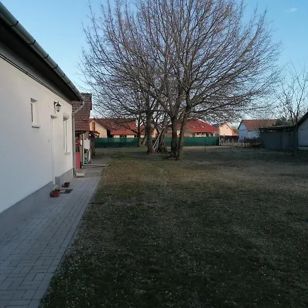 István *