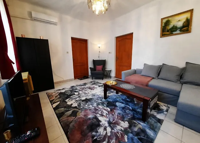 Istvan Vendeghaz Appartement